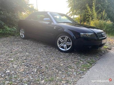 Używany Audi A4 2002 Granatowy Kabriolet