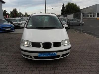 Biały Używany 2006 Seat Alhambra Minivan | 9900 zł
