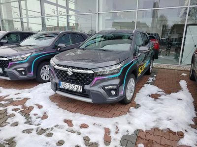 Nowe Suzuki SX4 S-Cross 2025 Zzz titan dark gray pearl metallic SUV