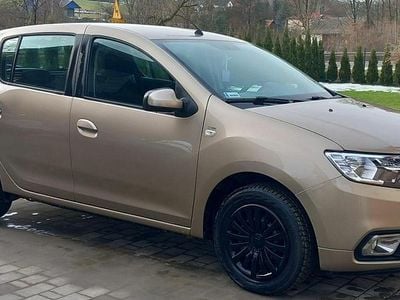 Brązowobeżowy Używany 2020 Dacia Sandero Hatchback | 40 000 zł