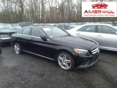 używany Mercedes C300 2dm 255KM 2019r. 18 785km