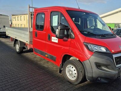Czerwony Używany 2021 Peugeot Boxer Van | 80 000 zł