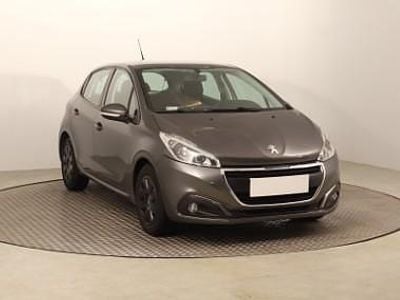 Używany Peugeot 208 83 KM (61 kW) 2018 Szary Hatchback
