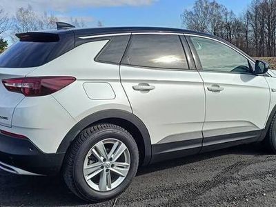 używany Opel Grandland X X-130KM-stan jak nowy.