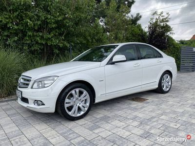 Mercedes C180