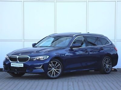 używany BMW 320 d xDrive Touring