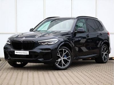 Używany BMW X5 Shadowline 231 KM (169 kW) 2023 Czarny carbon m metalizowany SUV