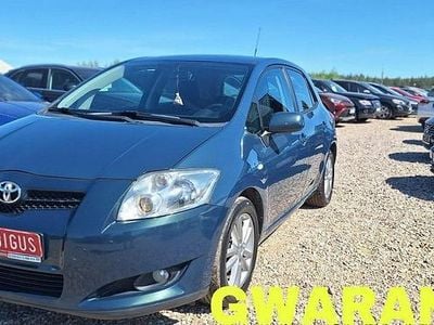 Używany Toyota Auris 100 KM (73 kW) 2008 Niebieski Hatchback