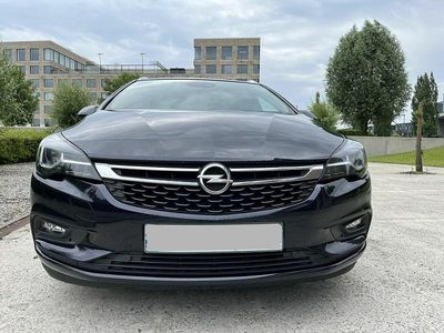 Niebieski Używany 2018 Opel Astra Sport Kombi | 35 000 zł (Uczciwa cena)