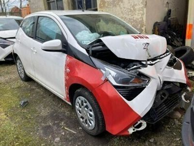 Inny kolor Używany 2021 Toyota Aygo Hatchback | 12 900 zł