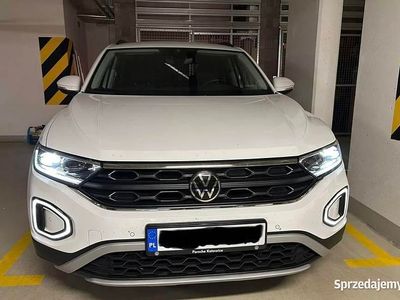 Używany VW T-Roc 150 KM (110 kW) 2024 Biały SUV