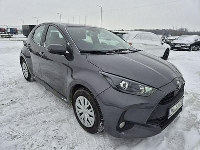 Używany Toyota Yaris 2021 Czarny Hatchback