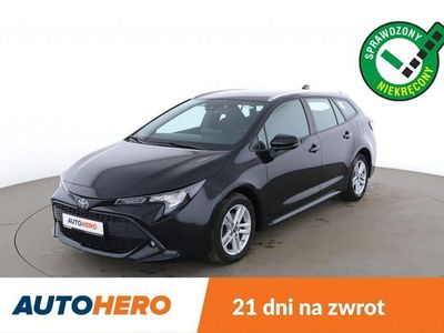 używany Toyota Corolla 1.2dm 116KM 2019r. 85 020km