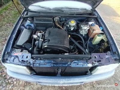 Granatowy Używany 1994 Audi 80 Kombi | 10 000 zł