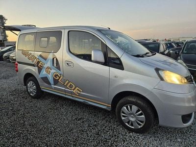 Srebrny (metalik) Używany 2011 Nissan NV200 Minivan | 22 200 zł