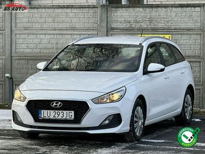 Używany Hyundai i30 115 KM (84 kW) 2019 Biały Kombi