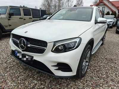 Używany Mercedes GLC300 245 KM (180 kW) 2016 Biały SUV