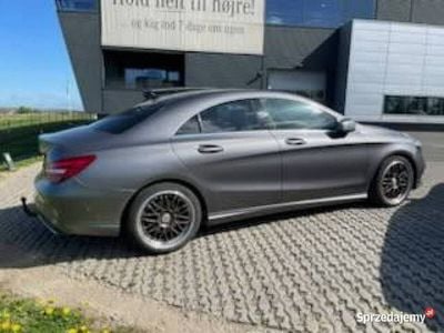 Mercedes CLA200