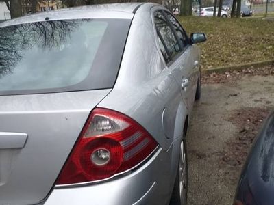 używany Ford Mondeo HB LIFT 2005 bez grama rdzy bardzo zadbany