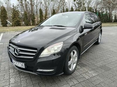 Używany Mercedes 350 2011 Czarny Minivan