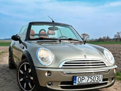 Srebrny Używany 2007 Mini Cooper Cabriolet Kabriolet | 25 500 zł
