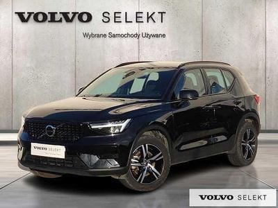 Czarny Używany 2025 Volvo XC40 SUV | 157 900 zł (Uczciwa cena)