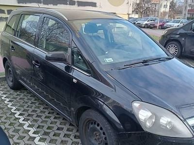 używany Opel Zafira B 1,9 120KM