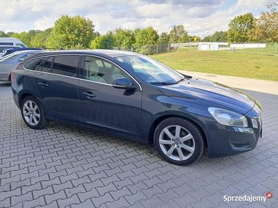 Szary Używany 2010 Volvo V60 Kombi | 18 888 zł (Drogi)