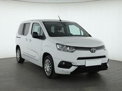 Używany Toyota Proace Verso City 102 KM (75 kW) 2022 Biały Kombi