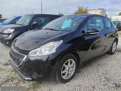 Inny kolor Używany 2012 Peugeot 208 Hatchback | 14 900 zł