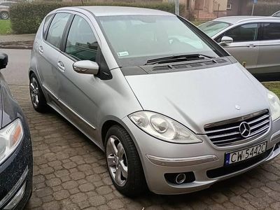Używany Mercedes A200 2004 Srebrny Hatchback