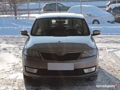 Srebrny Używany 2016 Skoda Rapid Hatchback | 15 999 zł (Super Cena)