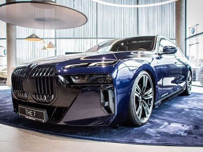 BMW 740