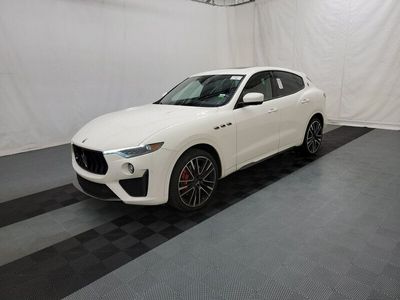 używany Maserati Levante 3.8dm 590KM 2019r. 15 590km