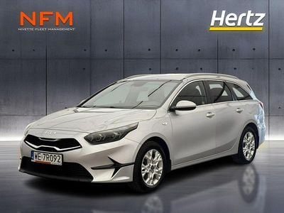 Srebrny Używany 2022 Kia Ceed Hatchback | 65 500 zł (Dobra cena)