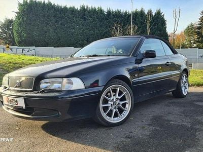 Czarny Używany 1999 Volvo C70 Kabriolet | 17 000 zł