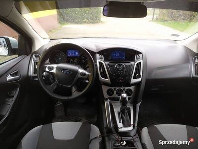 Używany Ford Focus 140 KM (102 kW) 2013 Srebrny Kombi
