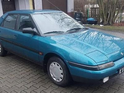 Używany Mazda 323F 1992