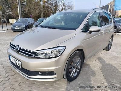 Używany VW Touran 150 KM (110 kW) 2024 Minivan