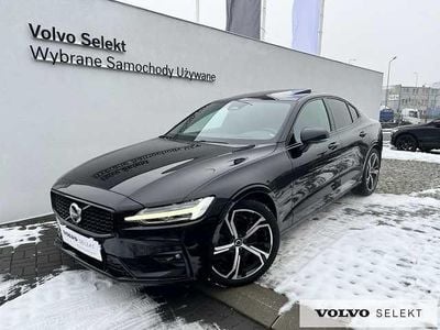 Czarny Używany 2024 Volvo S60 Sedan/Limuzyna | 175 900 zł (Dość drogi)