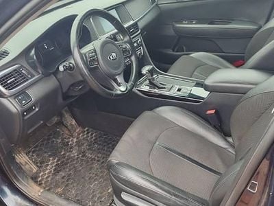 Używany Kia Optima 141 KM (103 kW) 2017 Grafitowy Kombi