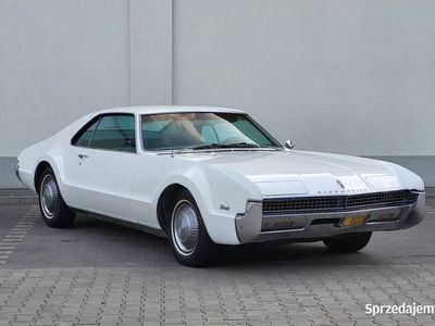 Biały Używany 1967 Oldsmobile Toronado Coupe | 129 000 zł