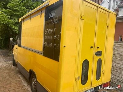 Żółty Używany 2001 Mercedes Sprinter Van | 45 000 zł (Drogi)