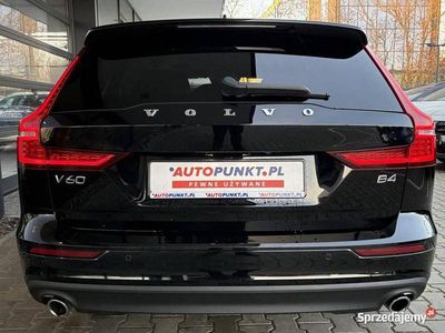 Używany 2022 Volvo V60 Kombi | 114 900 zł