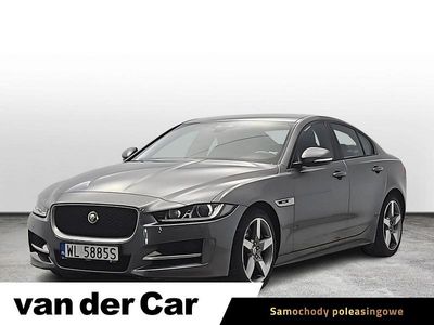 Szary Używany 2017 Jaguar XE R-Sport Sedan/Limuzyna | 67 900 zł