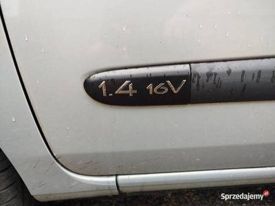 Renault Clio II