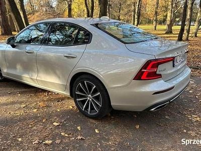 Używany Volvo S60 Momentum 2021 Sedan/Limuzyna