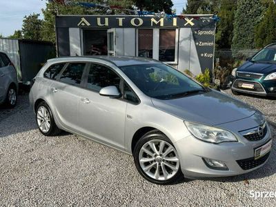 używany Opel Astra 1.7dm 110KM 2011r. 260 000km