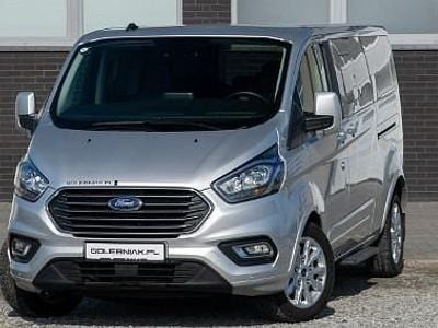 Srebrny Używany 2023 Ford Tourneo Titanium Minivan | 159 900 zł