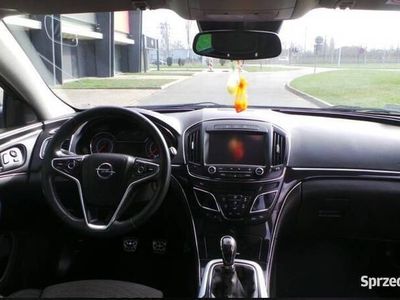 Używany Opel Insignia 140 KM (102 kW) 2016 Czarny Sedan/Limuzyna